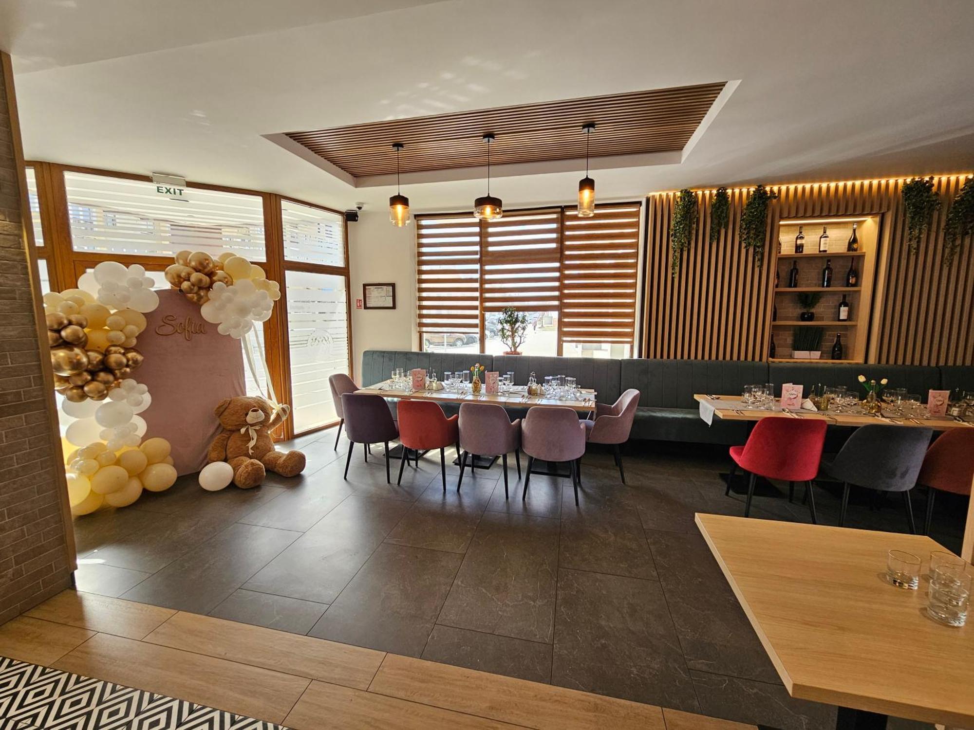 Hotel Bulevard Фегераш Екстер'єр фото